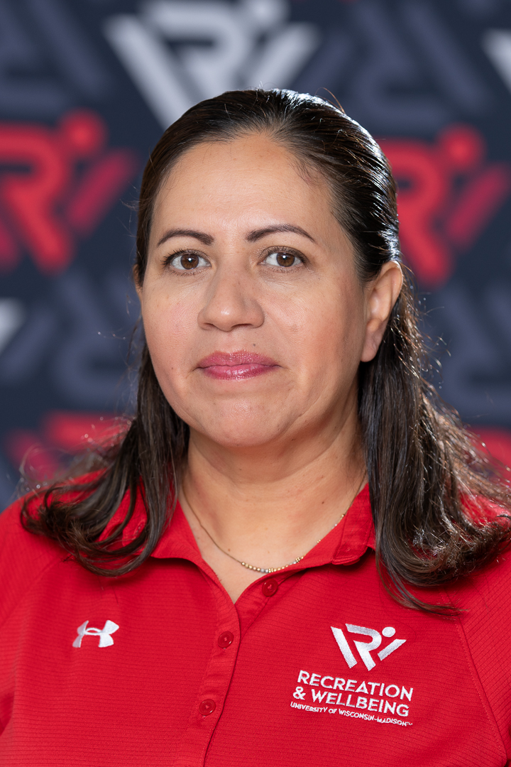 Diana  Garcia De Olivares